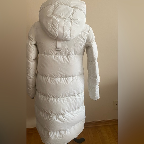 NWT Canada Goose Byward Hooded Down Parka/COAT/jacket limited edition Sz XS/4-6 - Picture 10 of 16